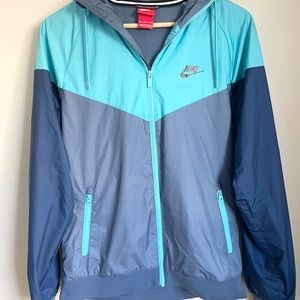Nike windbreaker